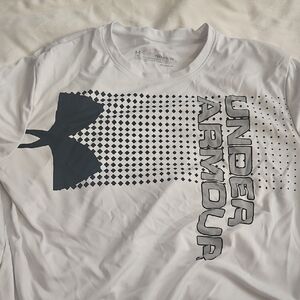 Under Armour White and Black Graphic Tee